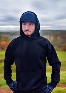 Bluza NJ z kapturem Czarnaczerń